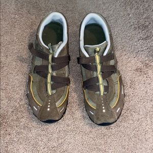 Skechers Mens Size 9 Shoes